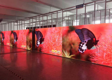 Chine L'écran d'intérieur géant de la publicité de LED, RVB a mené le mur visuel P2.5mm d'affichage fournisseur